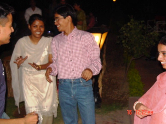 Mahipal watching his steps.JPG